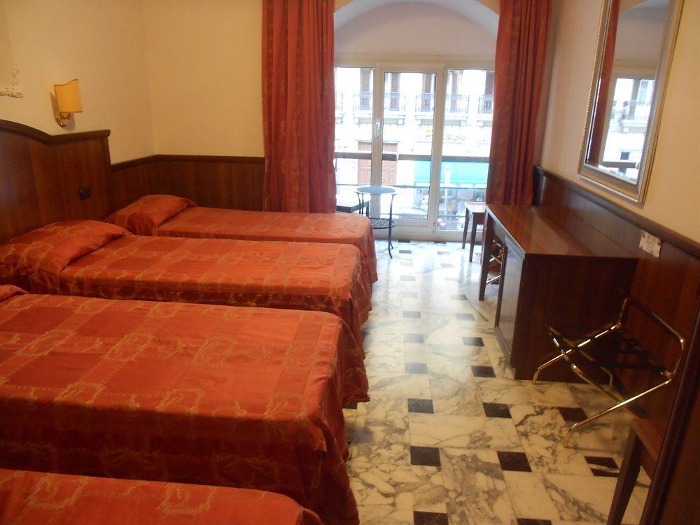 Nakissa 3* Roma
