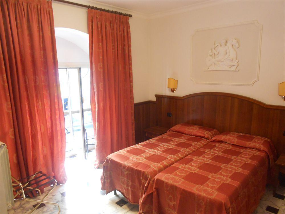 Bed and breakfast Nakissa 3*